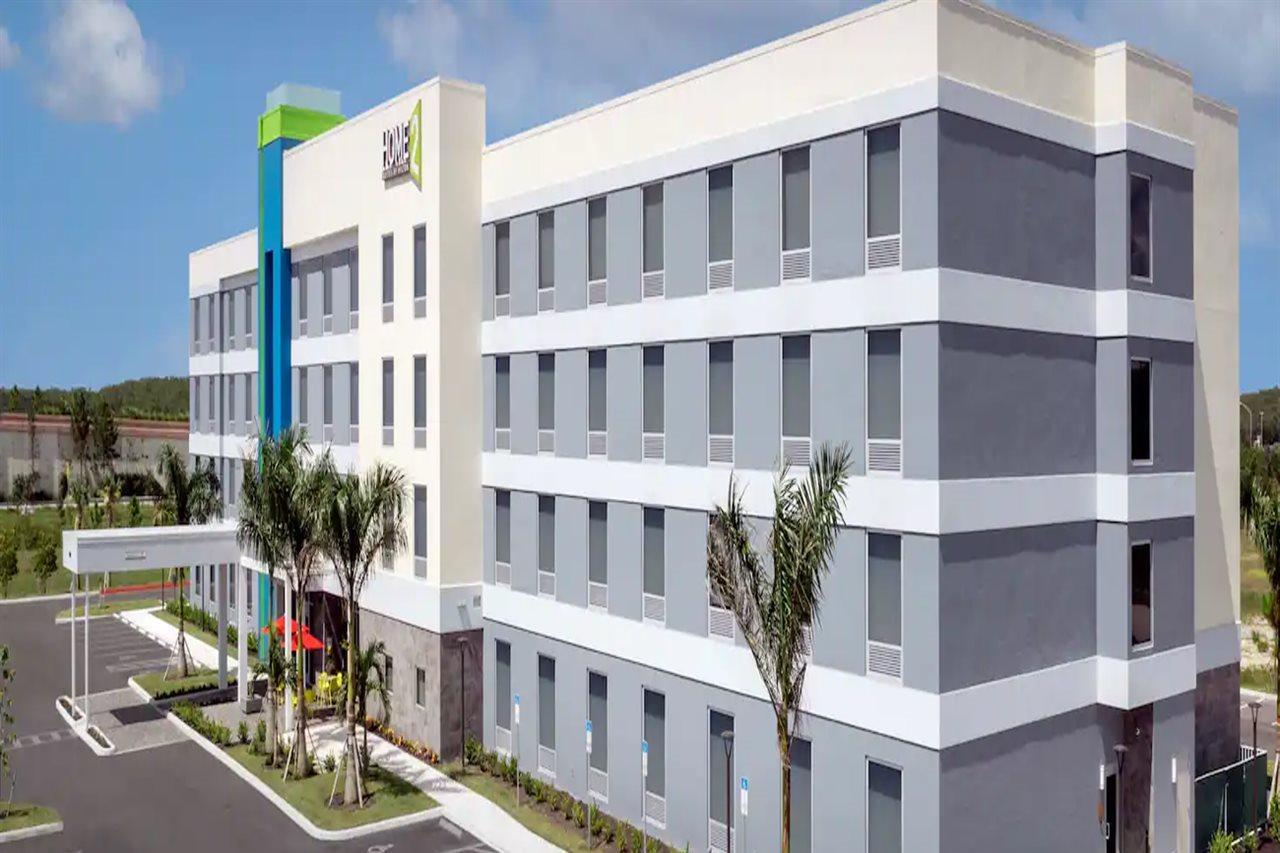 Home2 Suites By Hilton Fort Myers Airport Екстер'єр фото