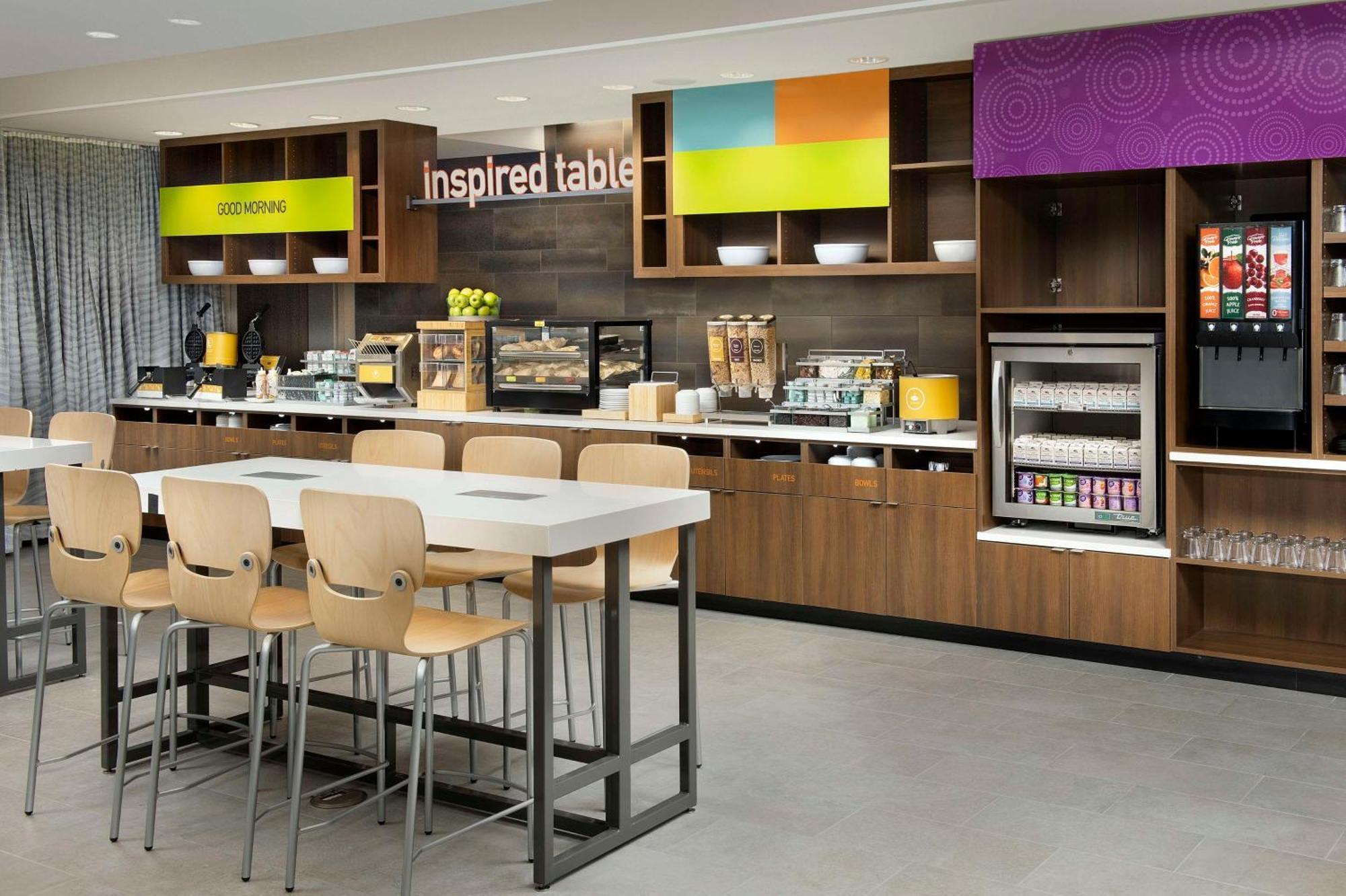 Home2 Suites By Hilton Fort Myers Airport Екстер'єр фото